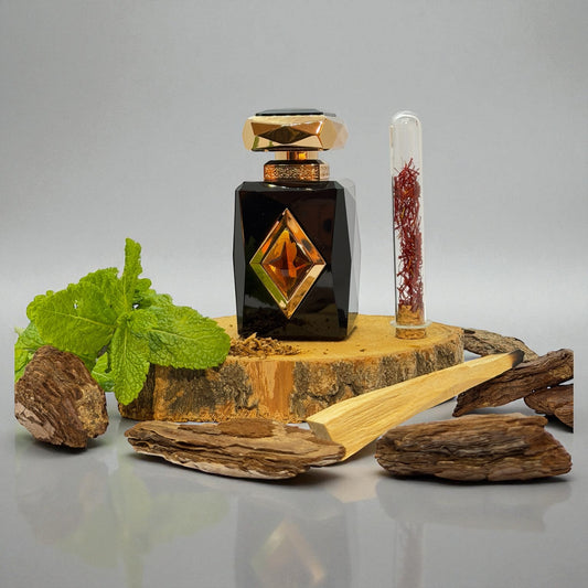 Amber Saffron – French Avenue (Unisex)