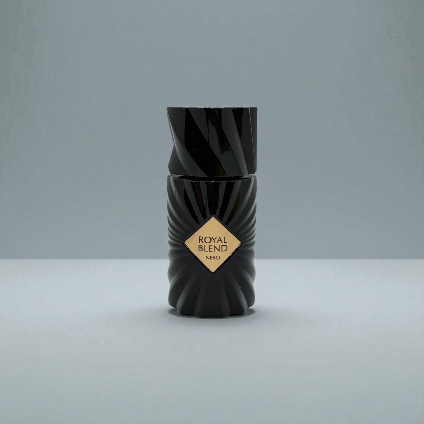 Royal Blend Nero – French Avenue (Unisex)