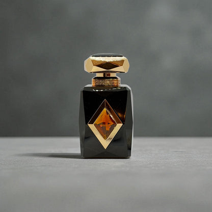 Amber Saffron – French Avenue (Unisex)